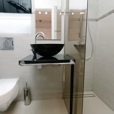 Concierge Square Grzybowski Varşova