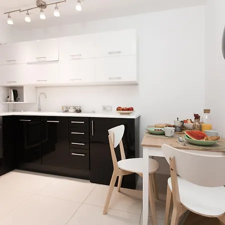 Apartment Concierge Square Grzybowski *